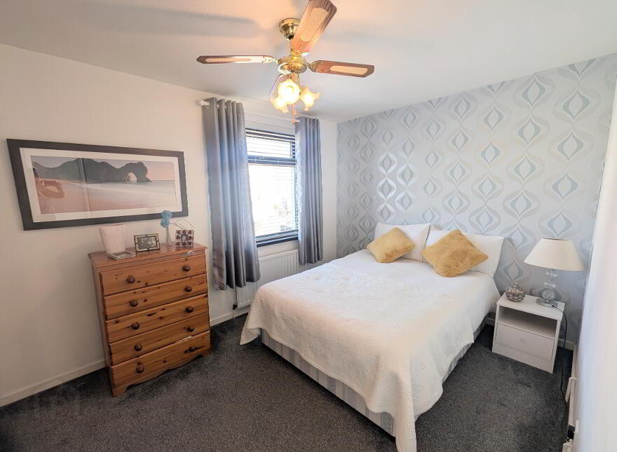 27 Carrickmannin Gardens, Bangor, BT19 1SX