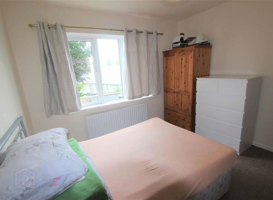 5 Malone Chase, Belfast, BT9 6XF
