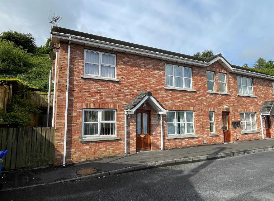 1 Patrician Court, Newry, BT35 8GS