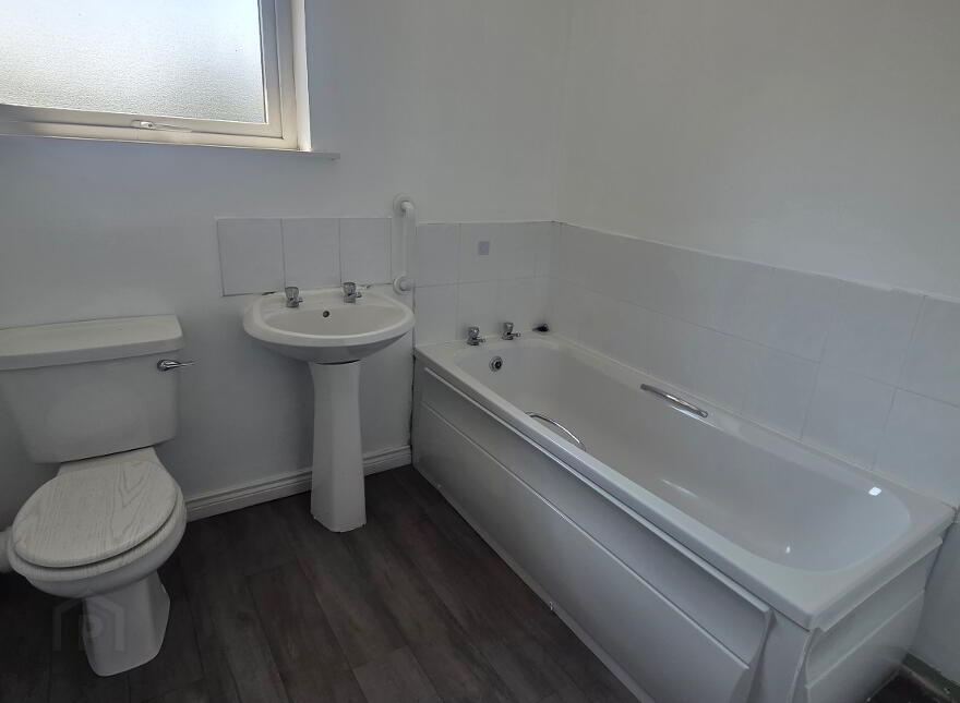 7 Rinvarna Court, Coleraine, BT52 1UU