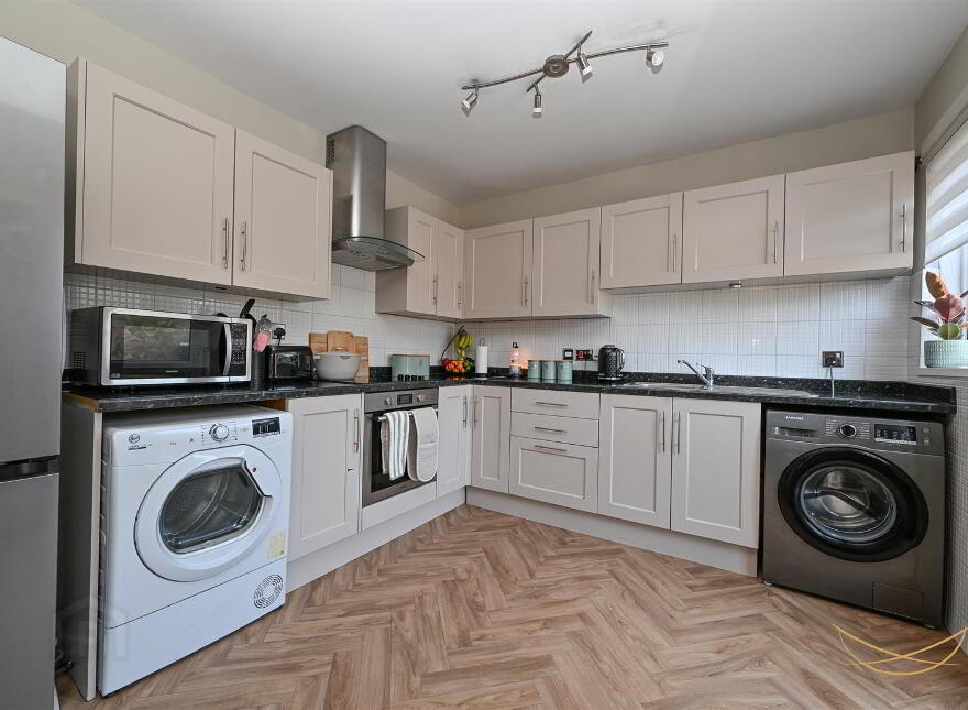 16 Sandyknowes Gardens, Newtownabbey, BT36 5DH