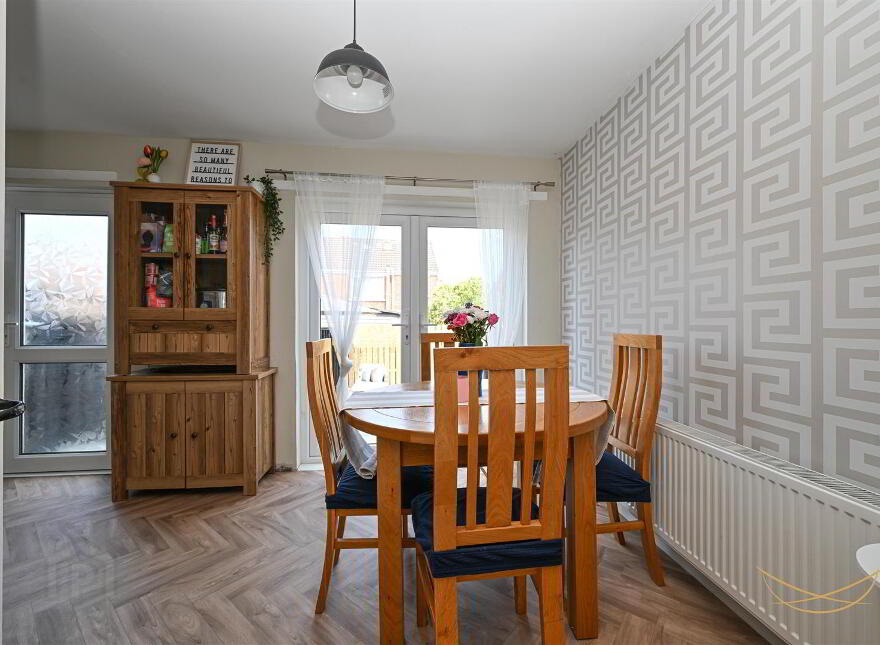 16 Sandyknowes Gardens, Newtownabbey, BT36 5DH