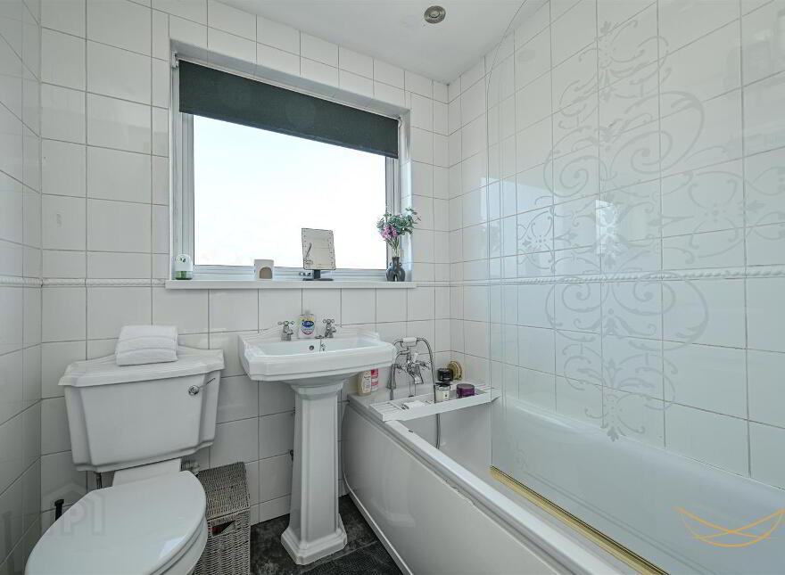 16 Sandyknowes Gardens, Newtownabbey, BT36 5DH
