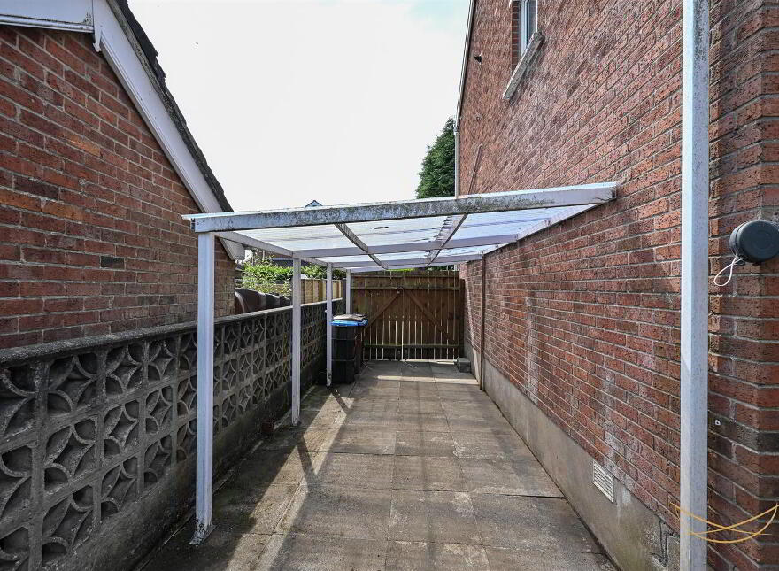 16 Sandyknowes Gardens, Newtownabbey, BT36 5DH