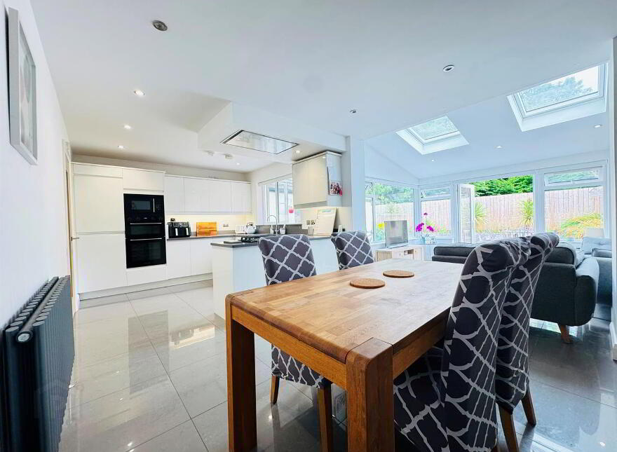 43 Lower Rogan Manor, Antrim Road, Newtownabbey, BT36 4BE