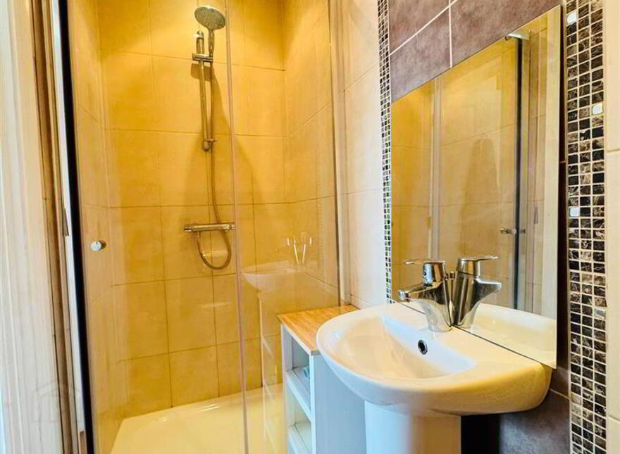 43 Lower Rogan Manor, Antrim Road, Newtownabbey, BT36 4BE