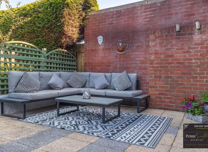 5 Harper Park, Bangor, BT19 1PB