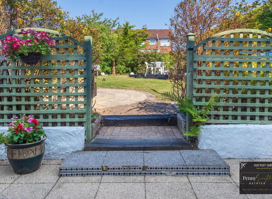 5 Harper Park, Bangor, BT19 1PB