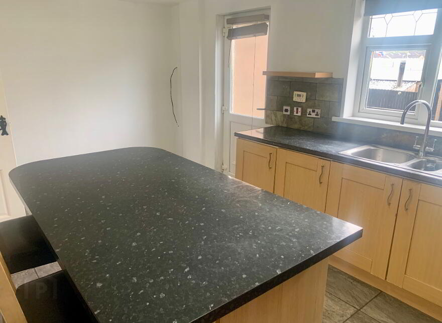 29 Mallusk Gardens, Antrim, BT41 1BA