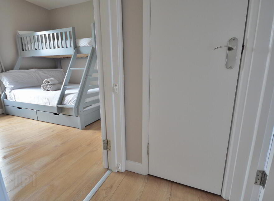 Seal Bay Cottage, 4 Ballyhaskin Cottages, Ballywalter Road, Millisle, BT22 2JP