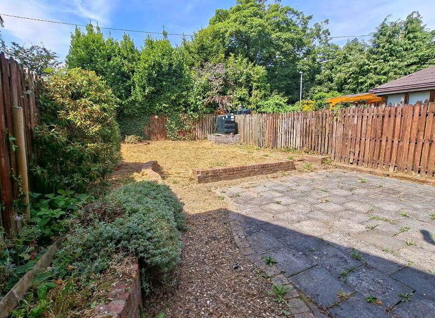 38 The Gallops, Ramsgate  Village, Gorey, Y25P086