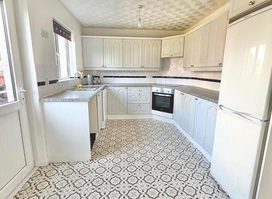 10 Knocklynn Park, Coleraine, BT52 1WB