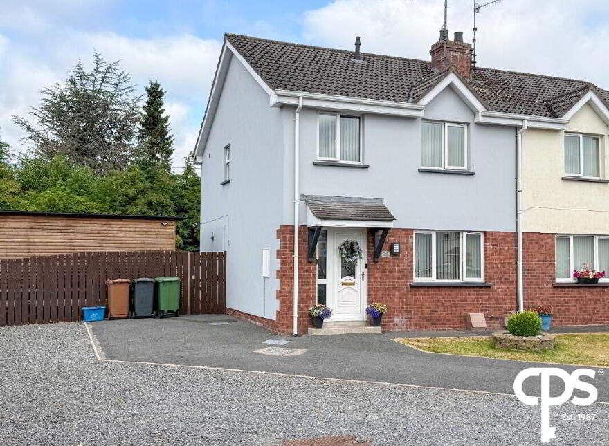 24 Navan Court, Armagh, BT60 4AW