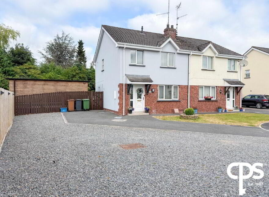 24 Navan Court, Armagh, BT60 4AW