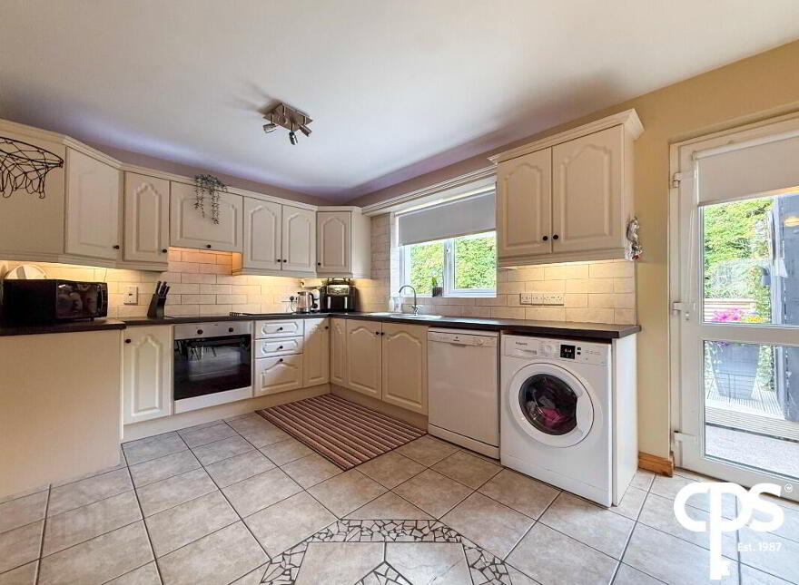 24 Navan Court, Armagh, BT60 4AW