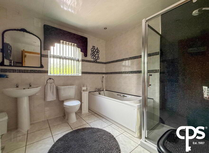 24 Navan Court, Armagh, BT60 4AW