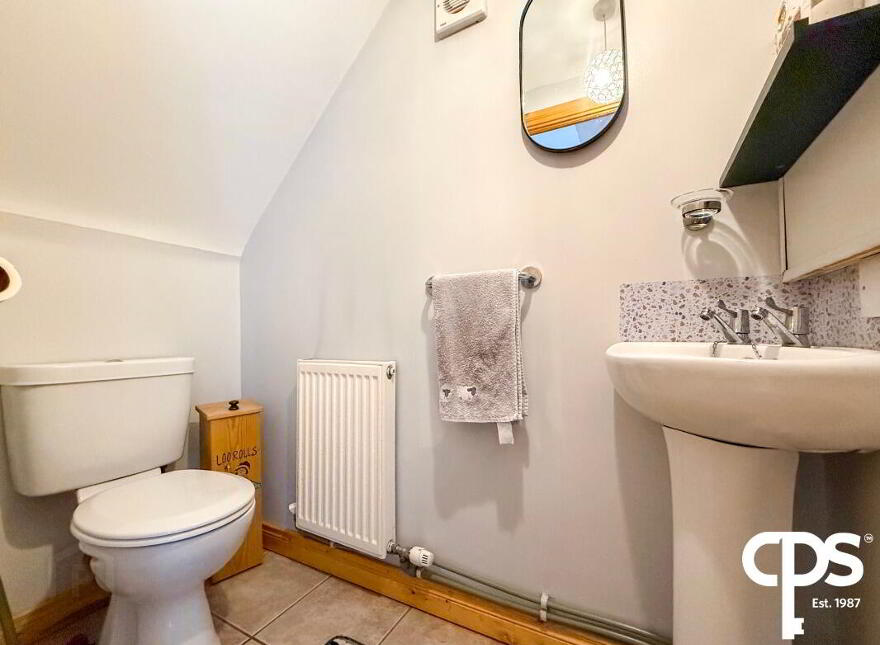 24 Navan Court, Armagh, BT60 4AW