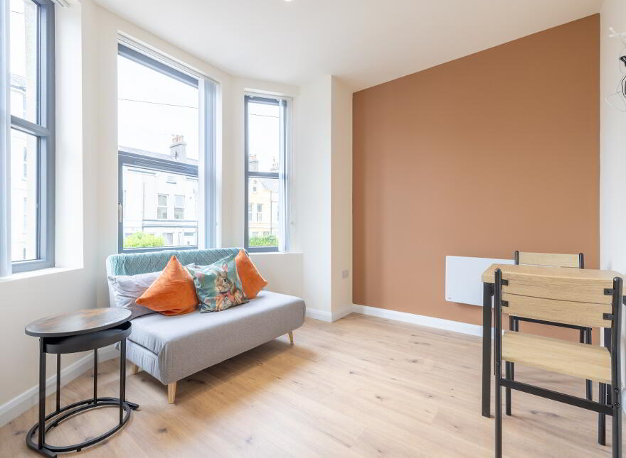 60 Dufferin Avenue, Apt 3, Bangor, BT20 3AD