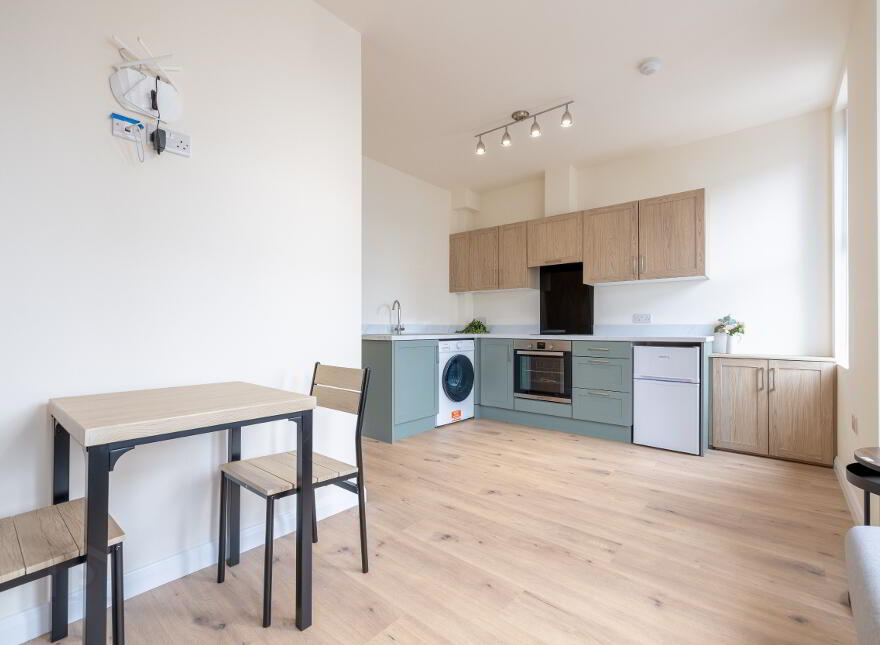 60 Dufferin Avenue, Apt 3, Bangor, BT20 3AD