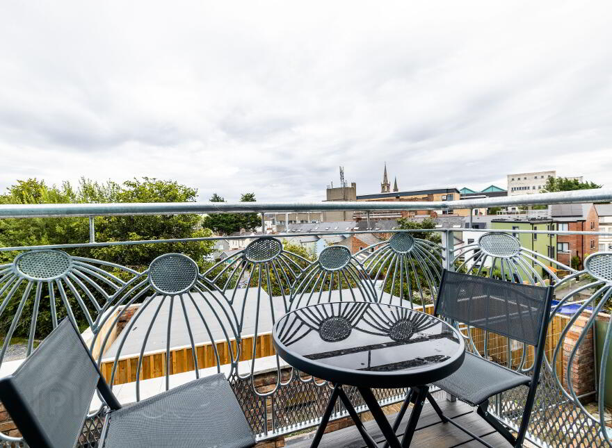 60 Dufferin Avenue, Apts 2 & 3, Bangor, BT20 3AD