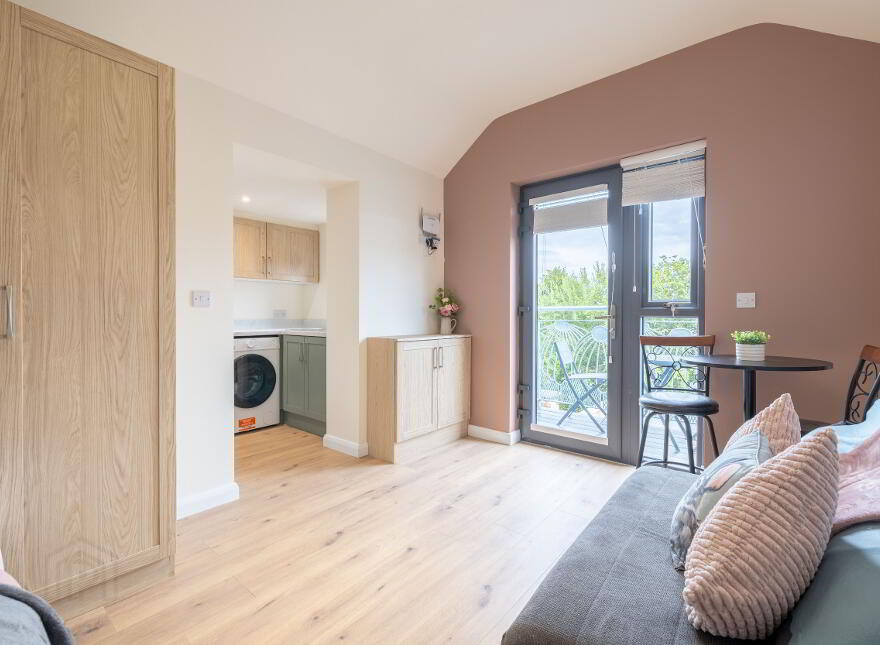 60 Dufferin Avenue, Apts 2 & 3, Bangor, BT20 3AD