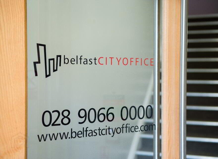 2A, 54 Elmwood Avenue, Belfast, BT9 6AZ