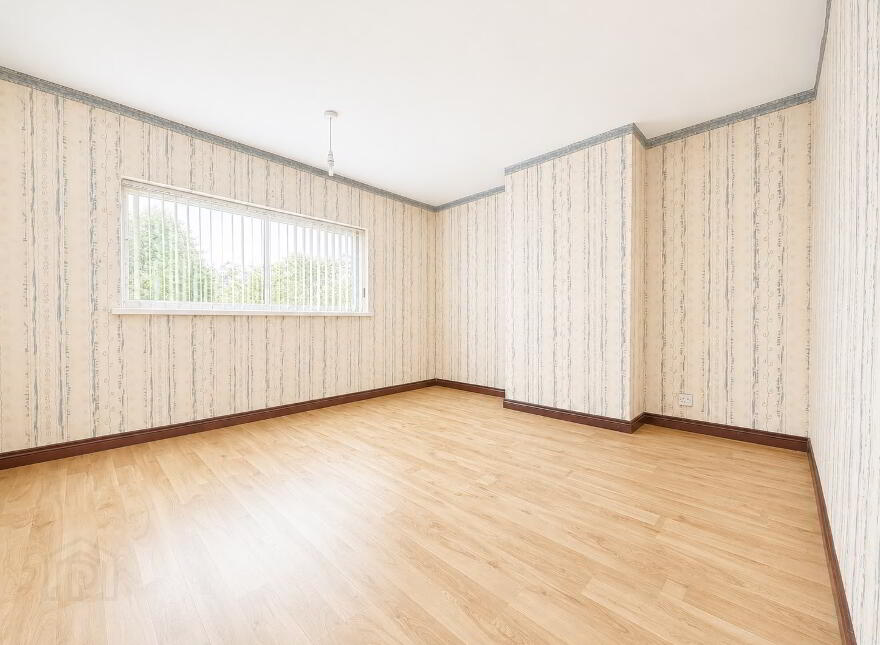 12 Coronation Road, Carrickfergus, BT38 7EX