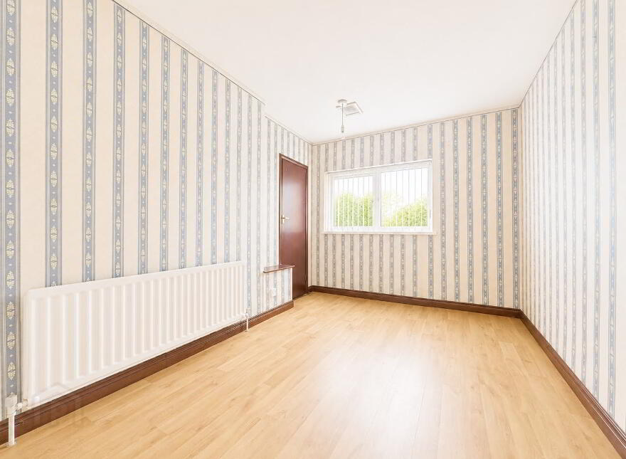 12 Coronation Road, Carrickfergus, BT38 7EX