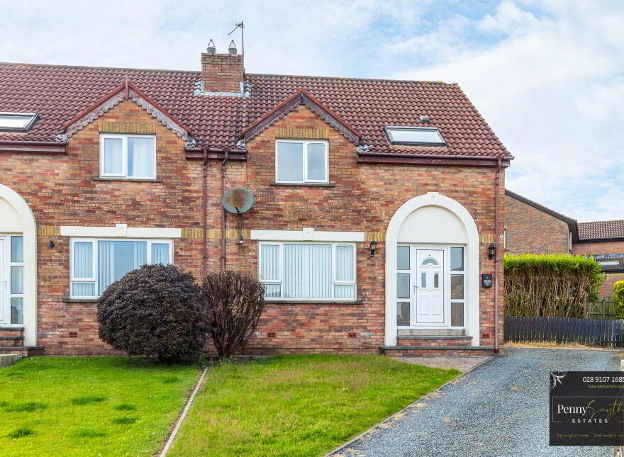 11 Cronstown Cottage Grove, Newtownards, BT23 8QB