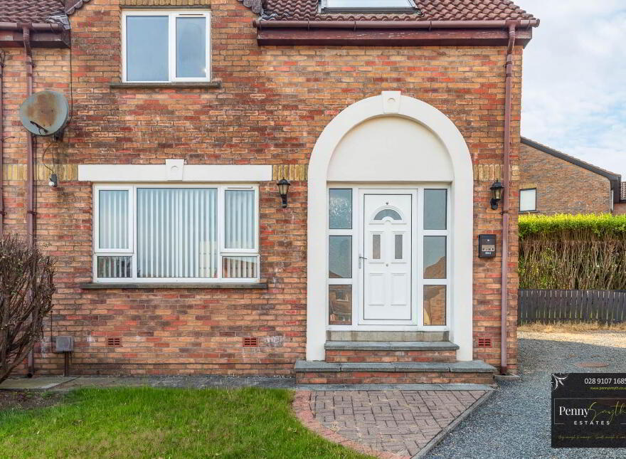 11 Cronstown Cottage Grove, Newtownards, BT23 8QB
