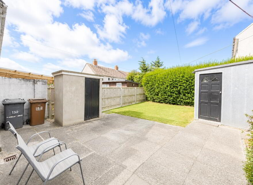 152 Sunnylands Avenue, Carrickfergus, BT38 8JY
