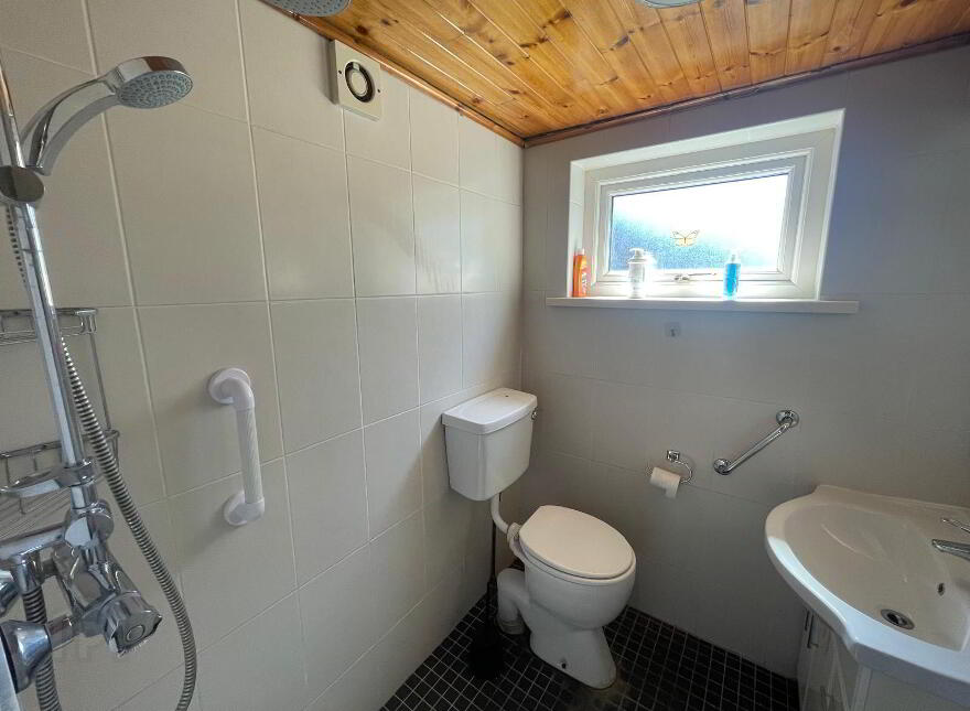 Ashton Lodge, Ashton Park, Ballinlough, T12X8C1