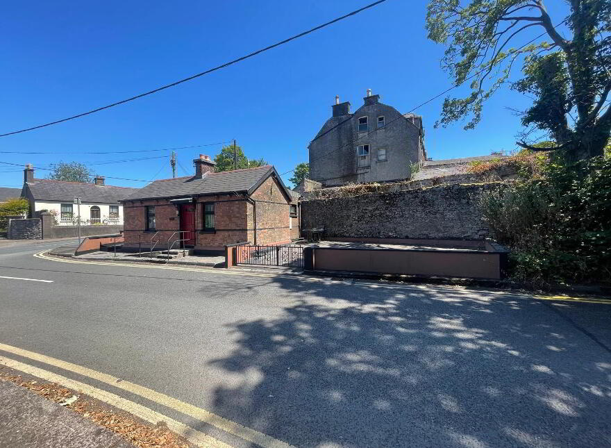 Ashton Lodge, Ashton Park, Ballinlough, T12X8C1
