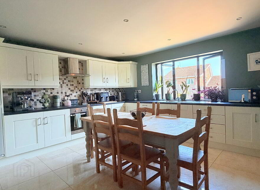 87 Inishmore, Killyleagh, BT30 9TP