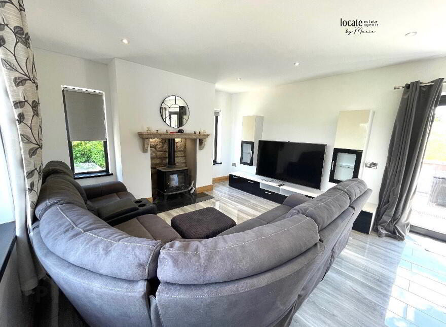 Rossfad Cottage, 160 Killadeas Road, Ballinamallard, Enniskillen, BT94 2LS