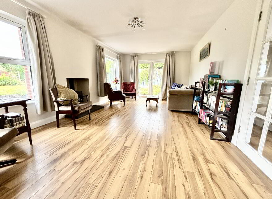 27 Pinewood Avenue, Omagh, BT79 0DB