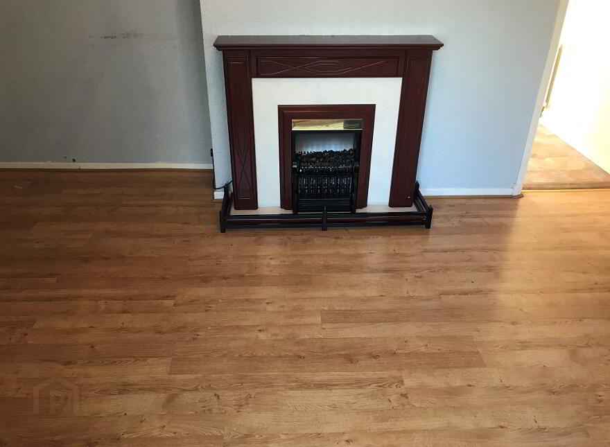 42 Carnreagh Bend, Newtownabbey, BT37 9EQ