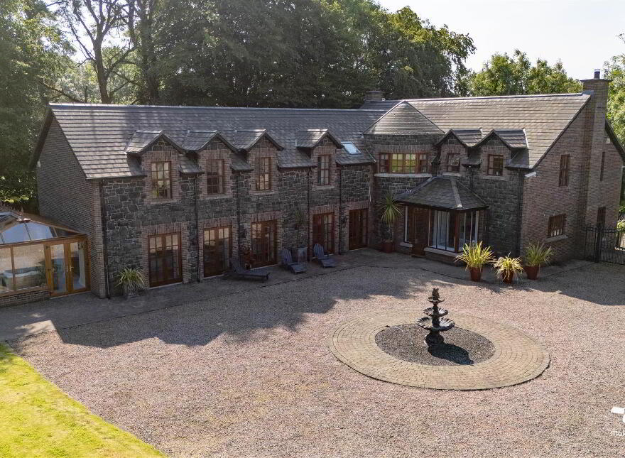 12 Glenhead Road, Glenwherry, Ballymena, BT42 4RE