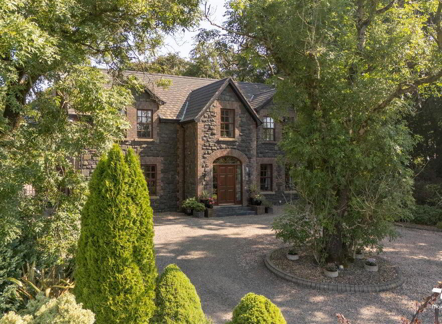 12 Glenhead Road, Glenwherry, Ballymena, BT42 4RE