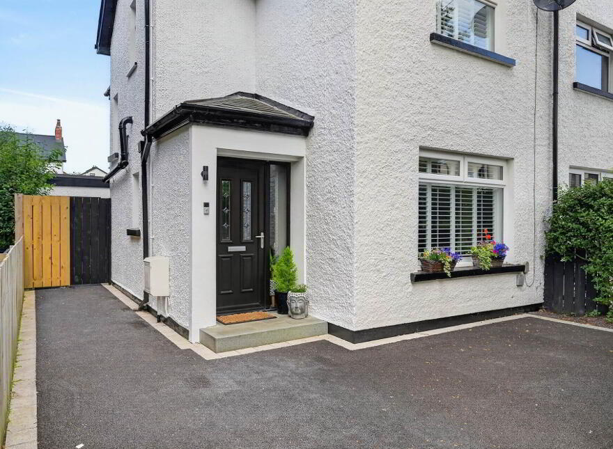 26 Marguerite Park, Upper Lisburn Road, Belfast, BT10 0HF