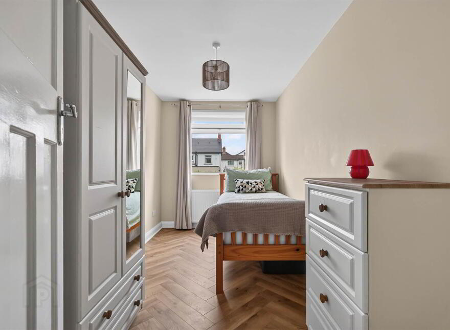 26 Marguerite Park, Upper Lisburn Road, Belfast, BT10 0HF
