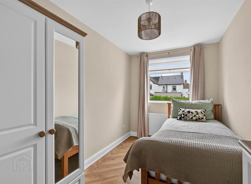 26 Marguerite Park, Upper Lisburn Road, Belfast, BT10 0HF