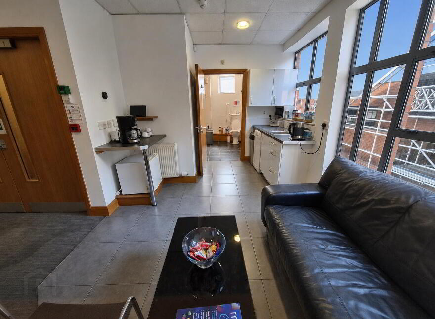 1st Floor Office, Blackstaff Studios, 8-10 Amelia Street, Belfast, BT2 7GS