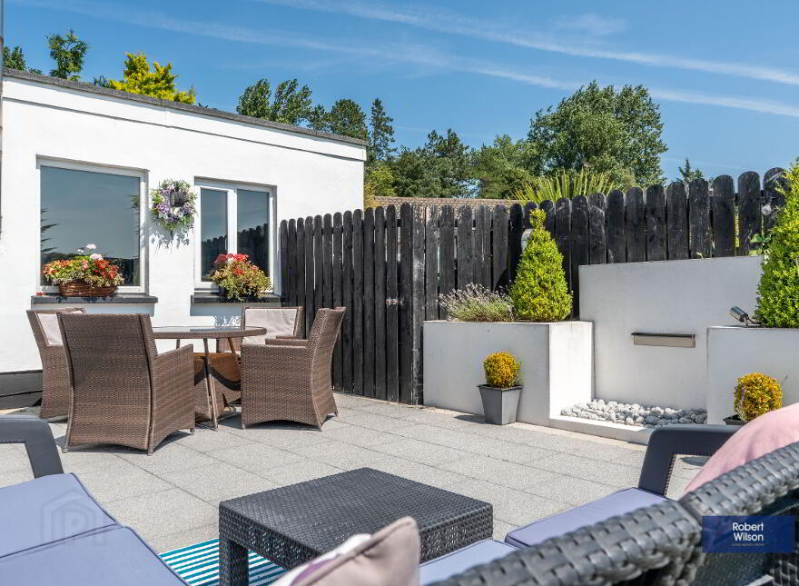 41 Pines Park, Lurgan, BT66 7BP