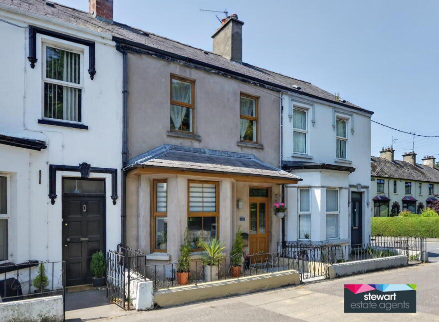 110 Lough Road, Lurgan, BT66 6JJ