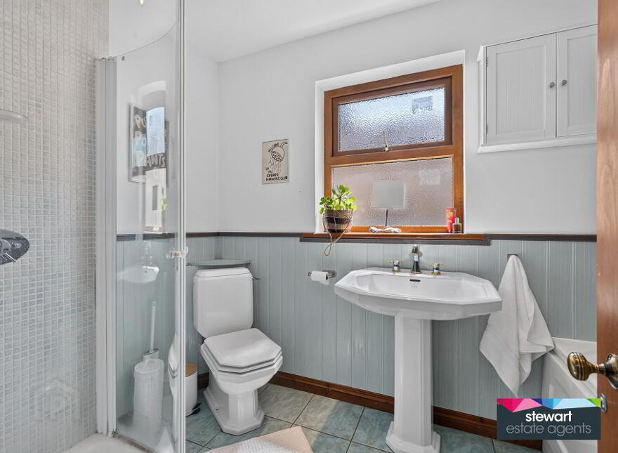 110 Lough Road, Lurgan, BT66 6JJ