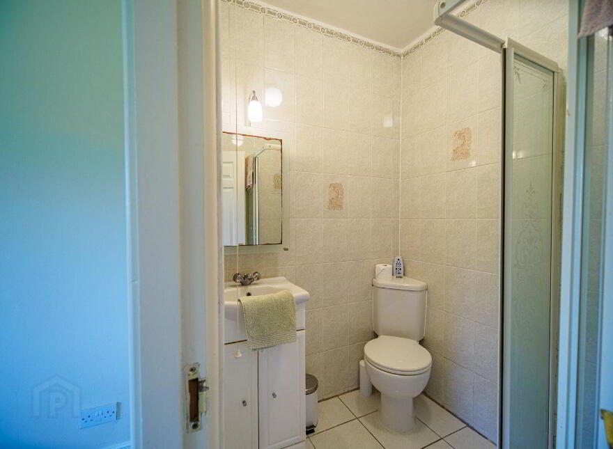 Moanleana, Newcastle West, V42E365