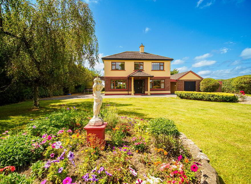 Moanleana, Newcastle West, V42E365