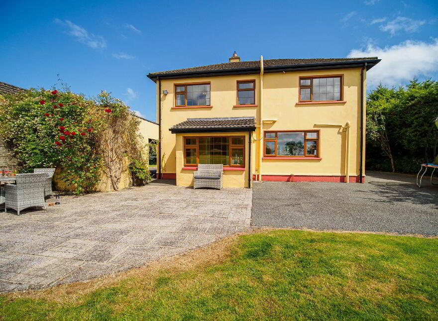 Moanleana, Newcastle West, V42E365