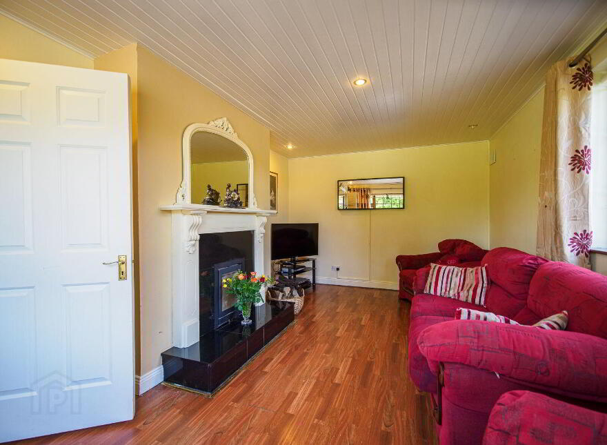 Moanleana, Newcastle West, V42E365